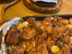 -老东镇啤酒屋海鲜加工·蒸汽海鲜·海鲜烧烤(台东店)