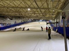 -乔波室内滑雪场