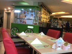 -亮马河饭店翠雅咖啡厅