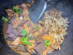 笋干-挂旗柴锅鸡(蚌山区嘉年华店)