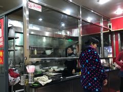 门面-潘国仙耳光馄饨(黄家阙路店)