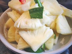 -云海肴·汽锅鸡·云南菜(天山百盛优客店)