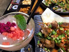 -何师烧烤Pro ·江湖川菜·小龙虾·精酿(太古里旗舰店)