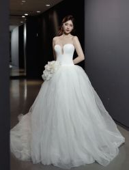 -Vera Wang婚纱礼服旗舰店