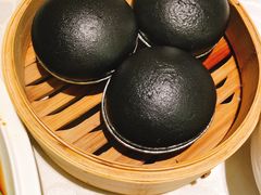 招牌流沙包-狮王府淮扬菜(新街口友谊店)