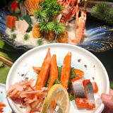 武汉跨年夜！当然要吃豪华自助餐狂欢[礼花]