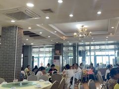 -鹏城人家海鲜酒家·23年老字号(较场尾店)