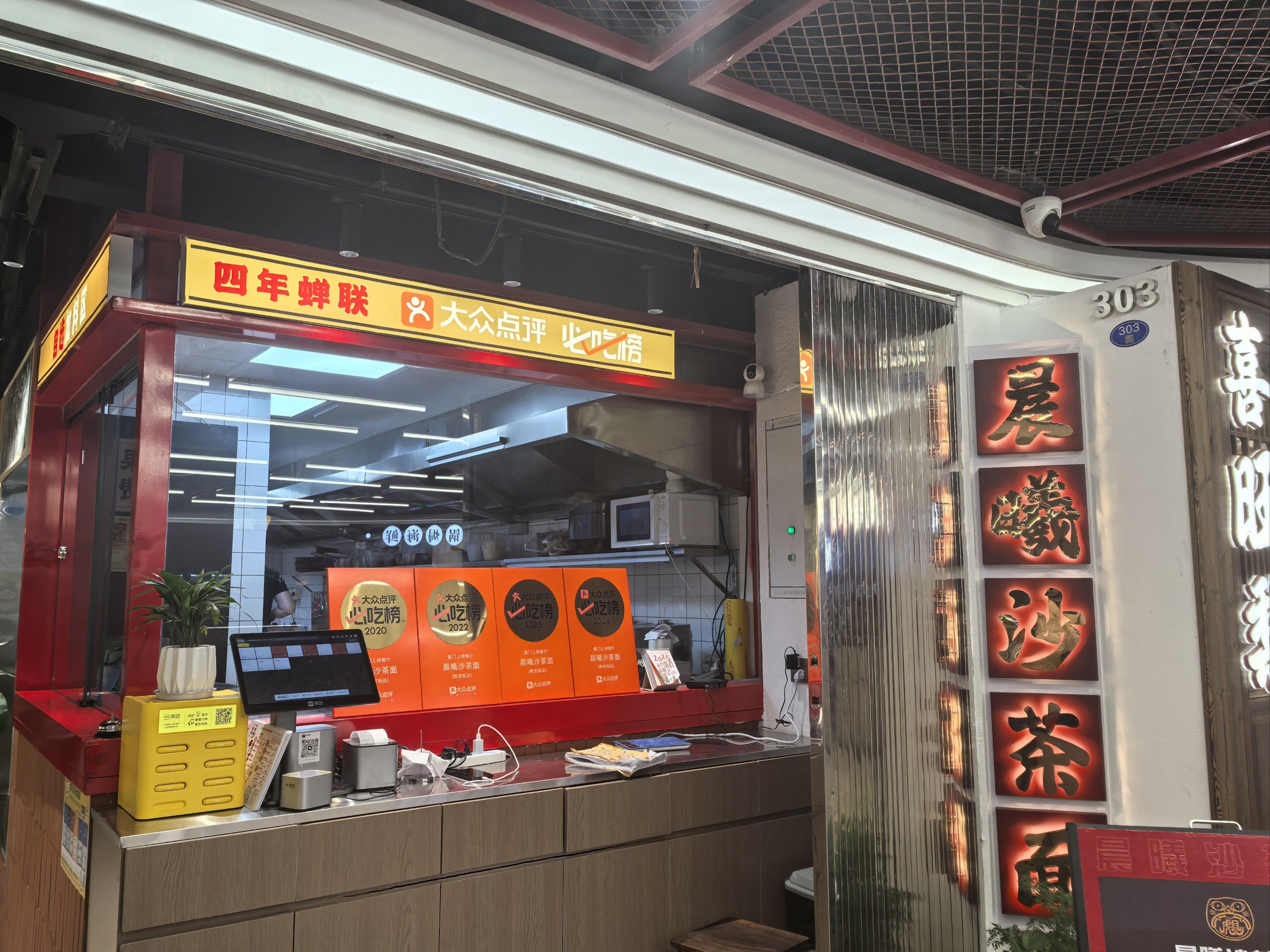 环境不错,工作人员服务超级好,值得推荐