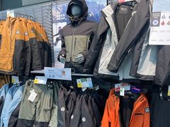 -迪卡侬(越秀公园店)