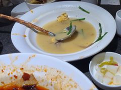-茅庐川菜(威高广场店)