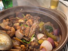 -胡须佬鸡煲四季火锅店(石厦西村直营店)