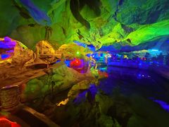 -星湖旅游景区七星岩