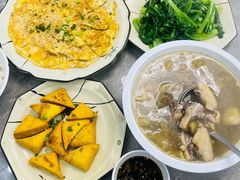 -银峰农庄·特色烧鸡·鲜无花果浸鸡