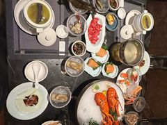 -半岛翡丽海鲜自助餐厅(观风亭店)