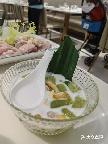 地点桂城灯湖东路20号保利水城四楼 环境舒适