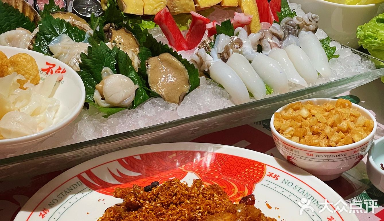 银泰in99也有不站花胶鸡啦！秋天快来喝汤