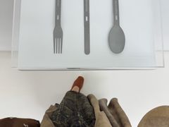 -胶囊画廊