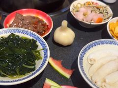 -沸炉重庆老火锅(军事博物馆店)