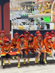 -奈尔宝家庭中心·亲子餐厅(鄞州万达店)
