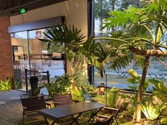 -J Create城市露营咖啡·简餐·宠物(上海动物园店)