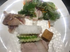 -Hoang Yen Vietnamese Cuisine