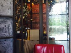 -玛格萝妮(汇智国际商业中心店)