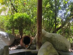 -水底山庄园温泉
