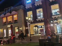 -王府井奥莱临潼小镇(临潼店)