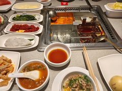 -海底捞火锅(新松江路店)