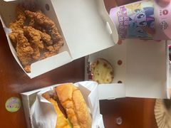 -必胜客(威高广场店)