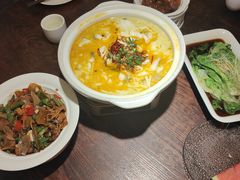 -小菜园新徽菜(镇江丹阳吾悦店)
