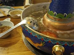 -毛辣果·贵州红酸汤牛肉火锅(西单店)