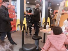 等位区-麦当劳(溧阳万达店)
