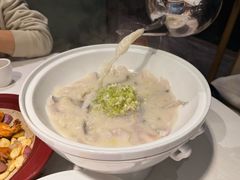 冲浪桂鱼-院里寻菜·精致庭院菜(观沙岭店)