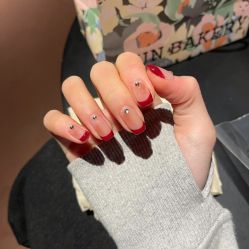 -悦指间美甲美睫