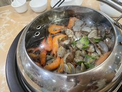 -海大大蒸汽海鲜餐厅·粤菜·特色小炒(欢乐颂店)