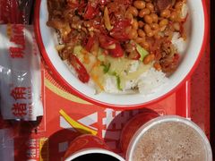 小炒黄牛肉饭-猪角·闽南猪脚饭(上梅林店)