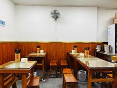 -杨大叔爱面子·四川小吃(岗头店)