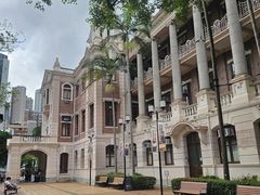 -香港大学
