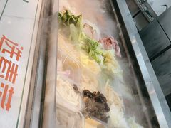 -红渡小香·牛肉麻辣香锅(车站南路店)