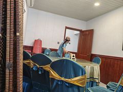 -龙香居海鲜浑锅家常菜·特色驴肉