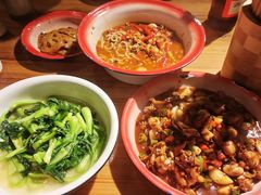 -老三样·美食研究中心(世贸路店)