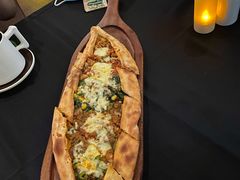 四季皮塔饼-Efes Turkish & Mediterranean Cuisine 艾菲斯餐厅(陆家嘴店)