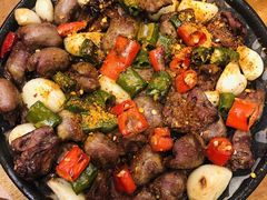 -老东镇啤酒屋海鲜加工·蒸汽海鲜·海鲜烧烤(台东店)