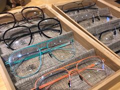 -肆兮眼镜·蔡司·徕卡战略合作店(大坪店)