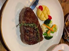 -SISTERS BAR RESTAURANT川意酒馆(嘉善老市H楼店)