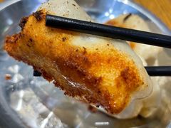 -黄阿姨锅贴大王(万航渡路店)