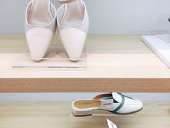 -hotwind热风(世纪东方广场店)