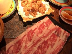 -老牌坊云南鱼豆花火锅(哈西万达店)