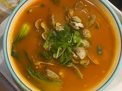 -何记花甲(海岸城旗舰店)